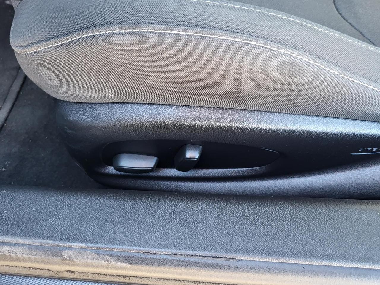 2020 Chevrolet Camaro 2dr Cpe 1LT Beeville TX