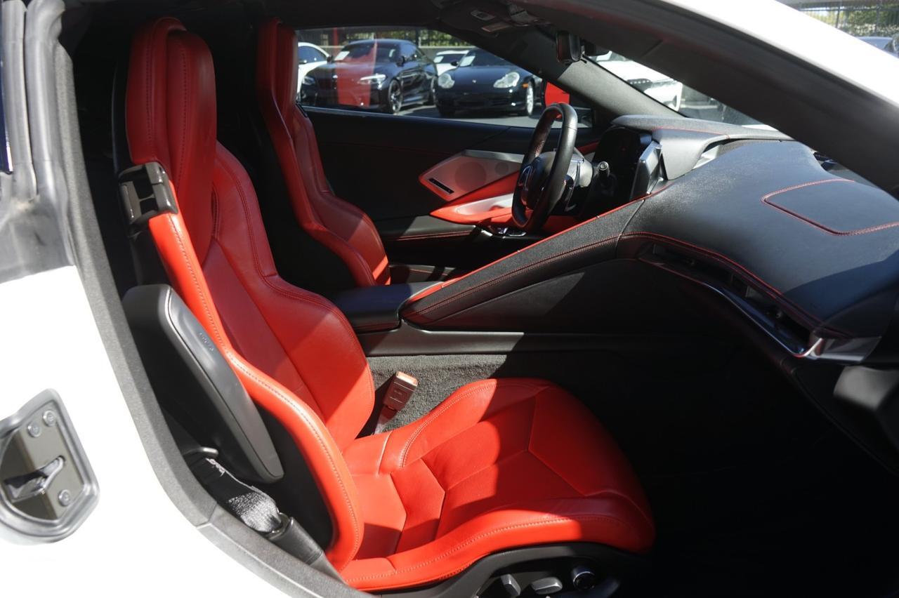 2020 Chevrolet Corvette Stingray 2LT Z51 photo 16