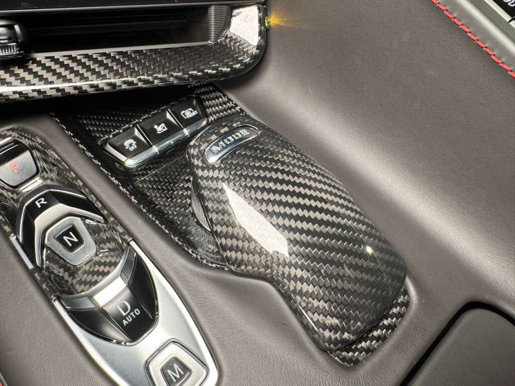 2020 Chevrolet Corvette 3LT Z51 Pack,Ceramic Matrix Gray paint,front lifter/camera,GT2 seats,carbon galore AND MUCH MORE!! Fort Lauderdale FL