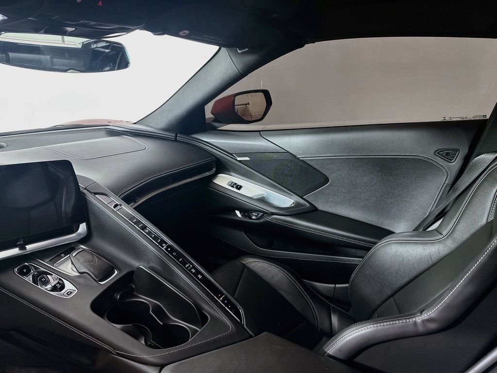 2020 Chevrolet Corvette 1LT - Photo 22