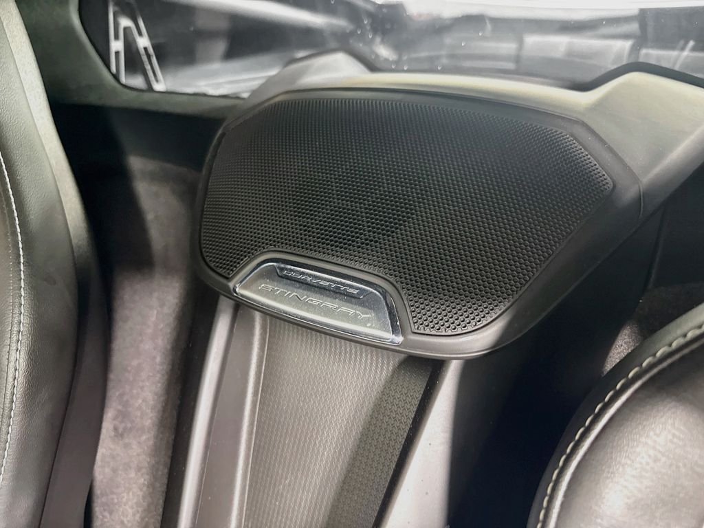 2020 Chevrolet Corvette 1LT - Photo 23