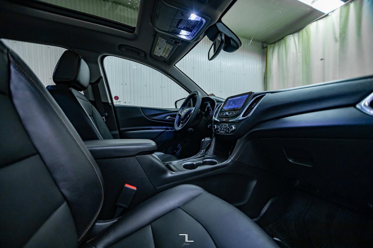 2020 Chevrolet Equinox AWD 2LT Leather Roof Nav BCam Red Deer AB