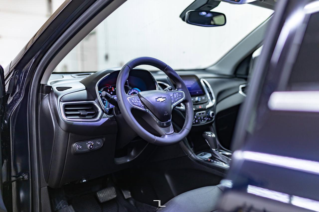 2020 Chevrolet Equinox AWD 2LT Leather Roof Nav BCam Red Deer AB