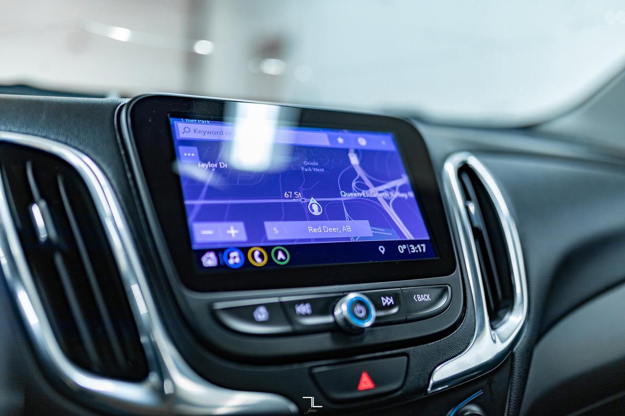 2020 Chevrolet Equinox AWD LT Leather Roof Nav BCam Red Deer AB