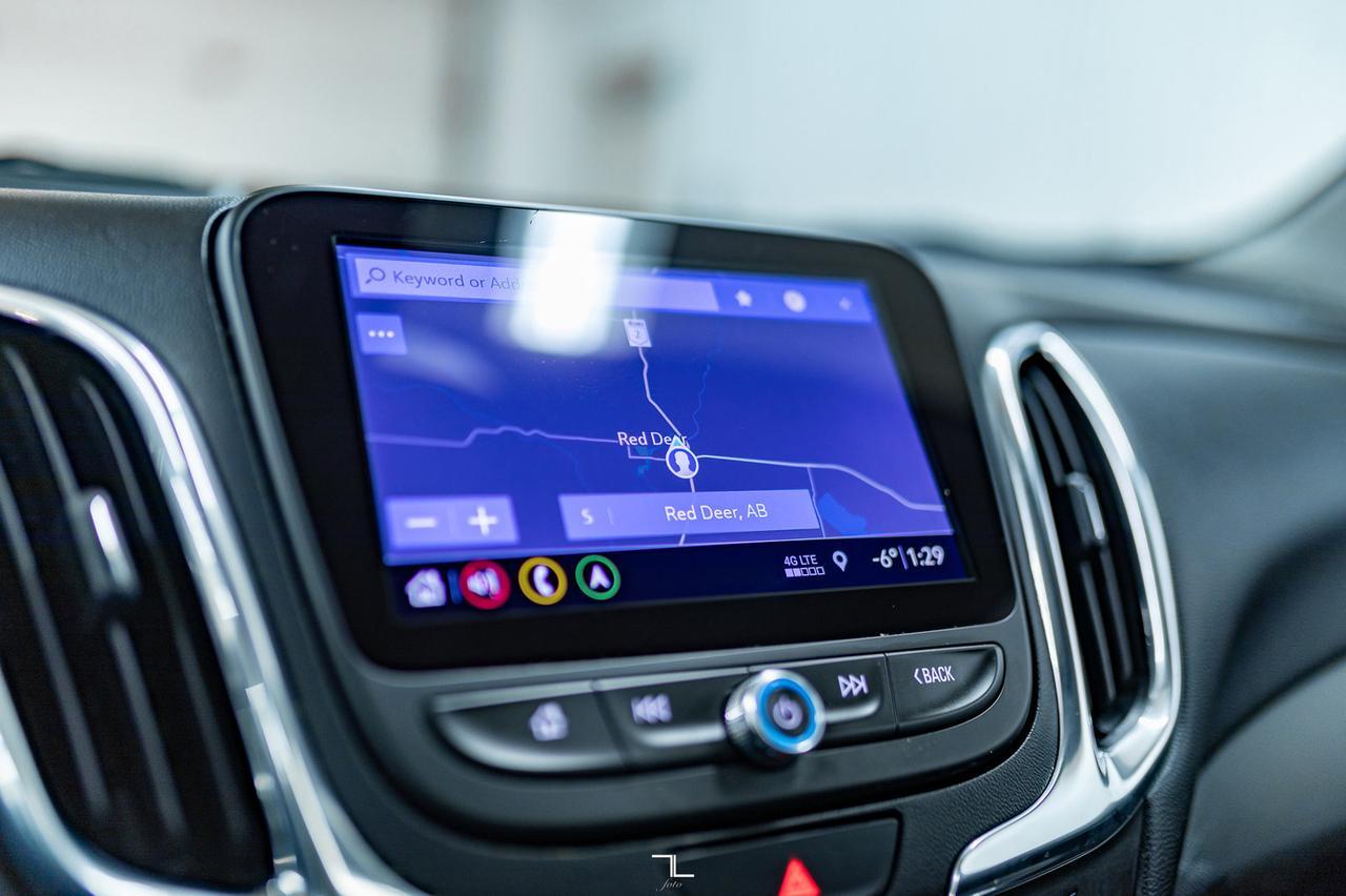 2020 Chevrolet Equinox AWD LT Nav Roof BCam Red Deer AB