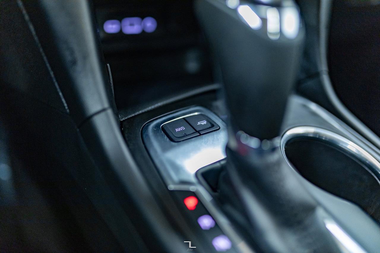 2020 Chevrolet Equinox AWD LT Nav Roof BCam Red Deer AB