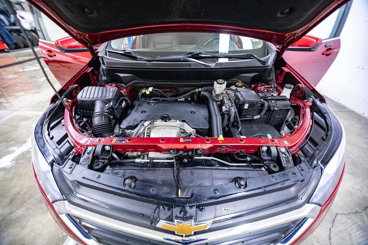 2020 Chevrolet Equinox AWD LT Nav Roof BCam Red Deer AB