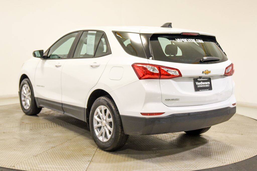 2020 Chevrolet Equinox LS Akron