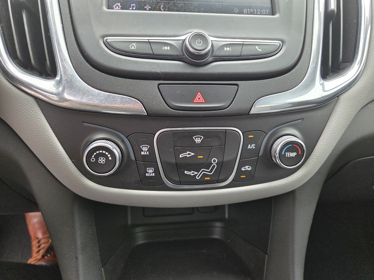 2020 Chevrolet Equinox LS Charlton MA