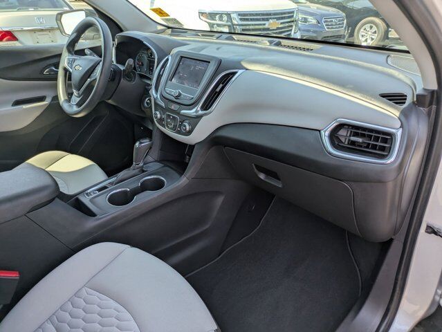 2020 Chevrolet Equinox LS Castroville TX