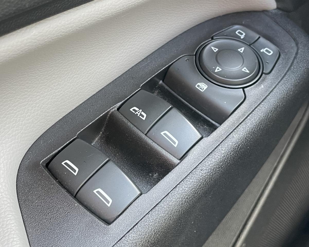 2020 Chevrolet Equinox LS Sport Utility 4D Port Orchard WA