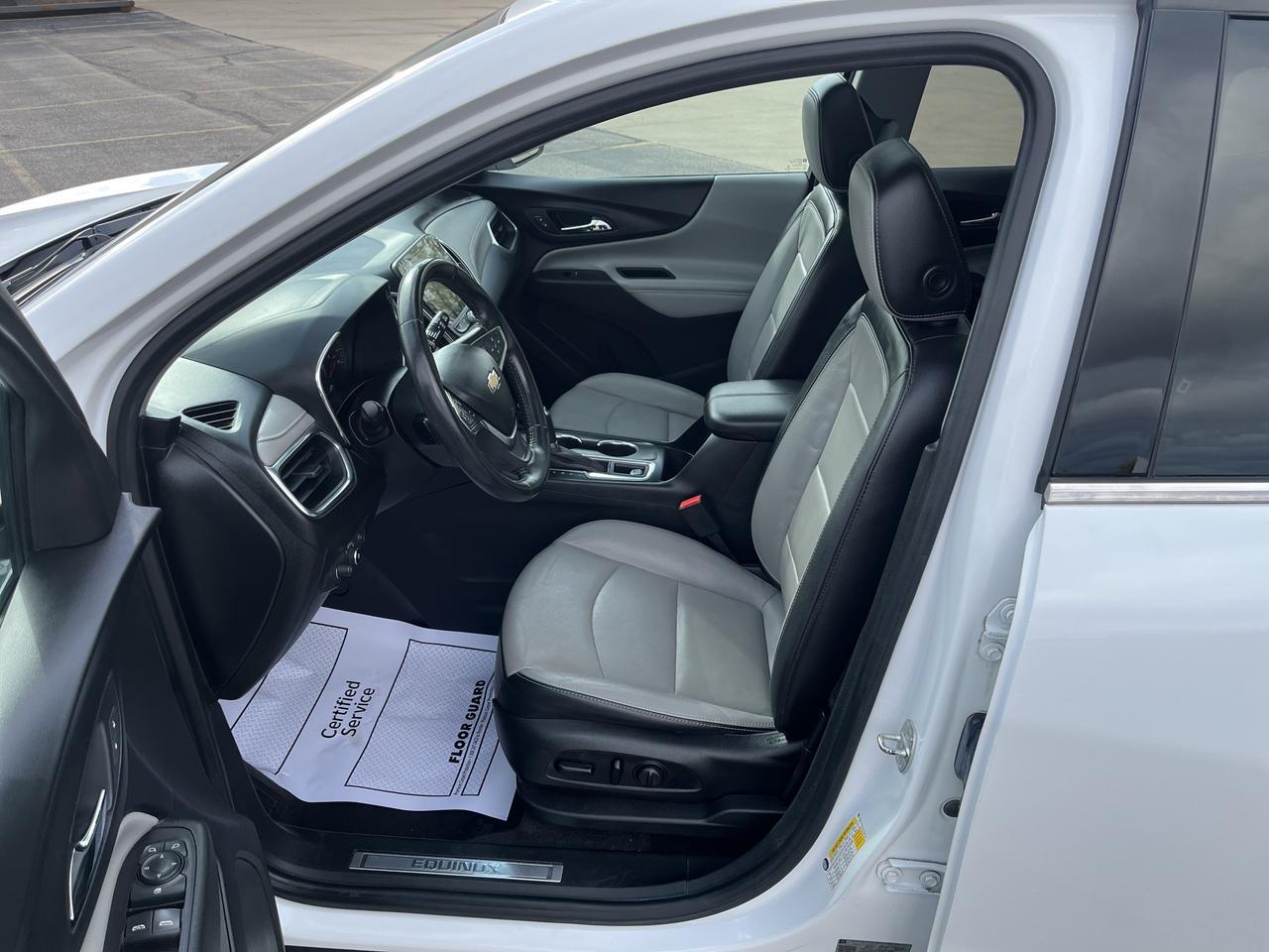 2020 Chevrolet Equinox Premier AWD 1.5L Info2 Conf&Conv2Pkgs w/AdptvCrz Sunroof Nav Bose HtdCldMemLthr HD-SurroundVision Saukville WI