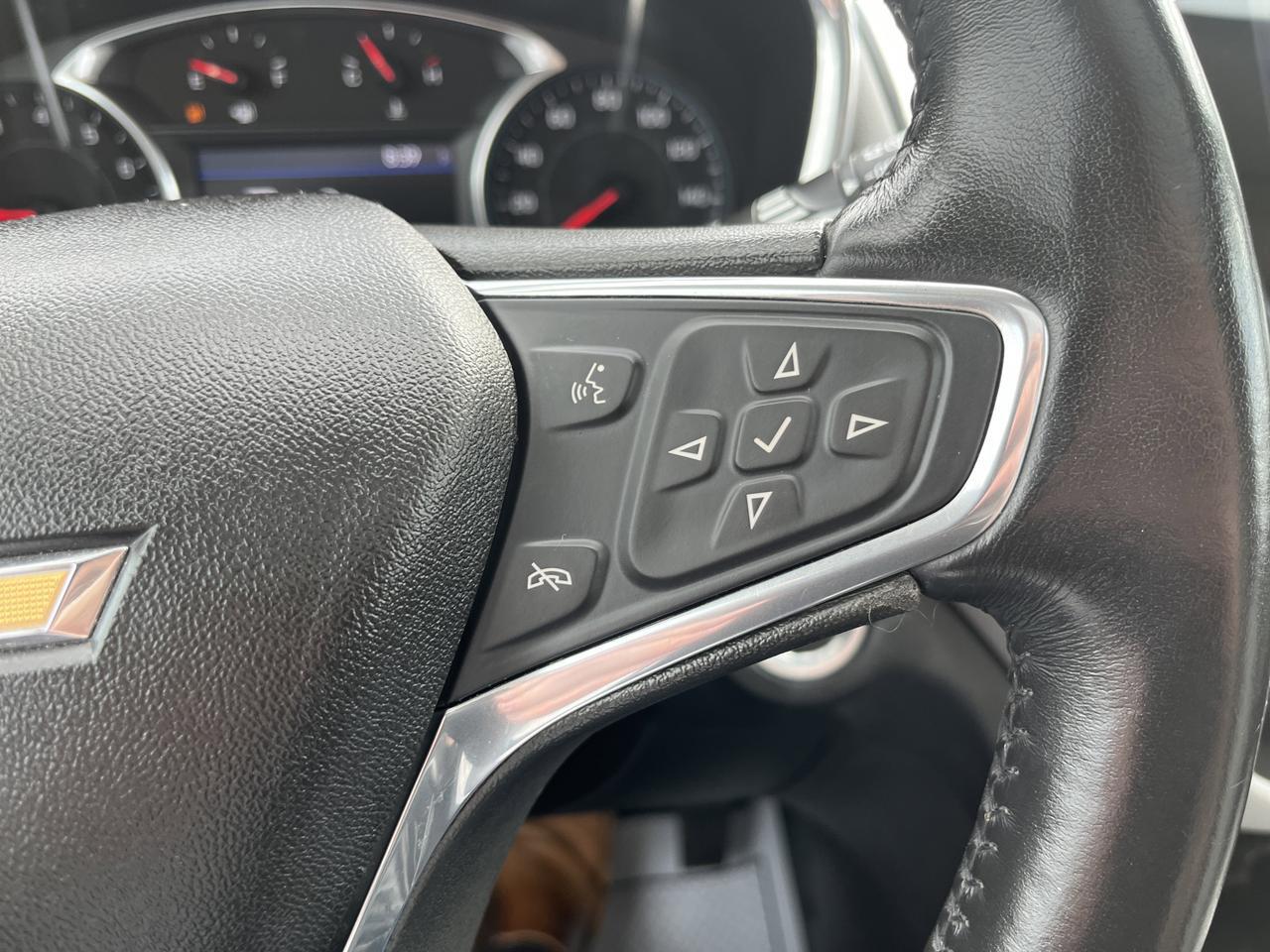 2020 Chevrolet Equinox Premier AWD 1.5L Info2 Conf&Conv2Pkgs w/AdptvCrz Sunroof Nav Bose HtdCldMemLthr HD-SurroundVision Saukville WI