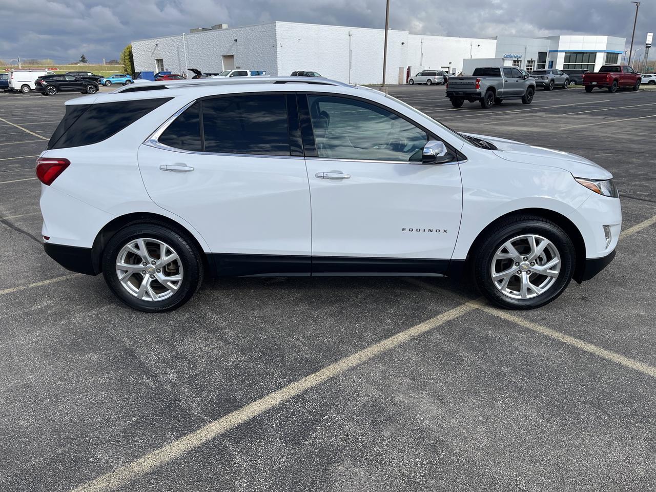 2020 Chevrolet Equinox Premier AWD 1.5L Info2 Conf&Conv2Pkgs w/AdptvCrz Sunroof Nav Bose HtdCldMemLthr HD-SurroundVision Saukville WI
