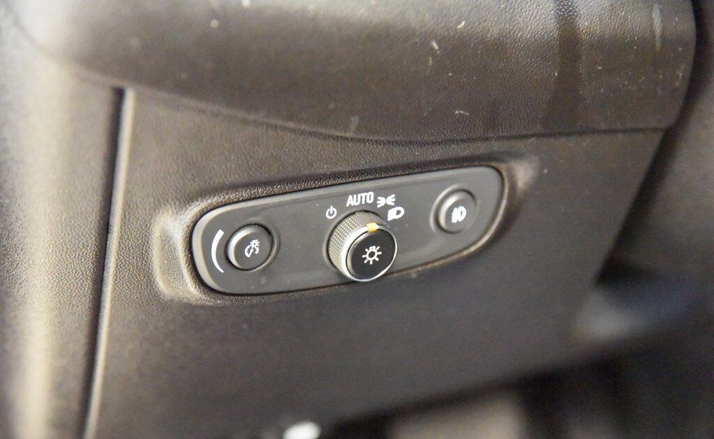 2020 Chevrolet Equinox Premier Akron