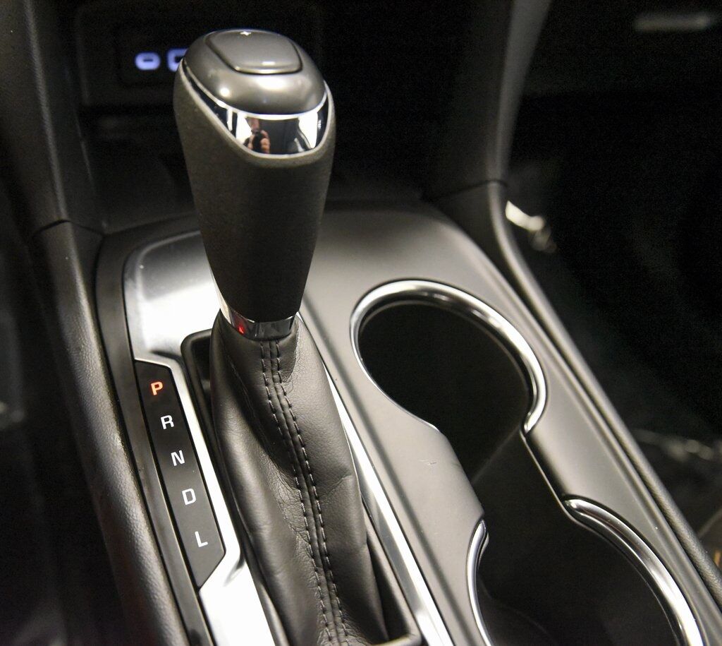 2020 Chevrolet Equinox Premier Akron