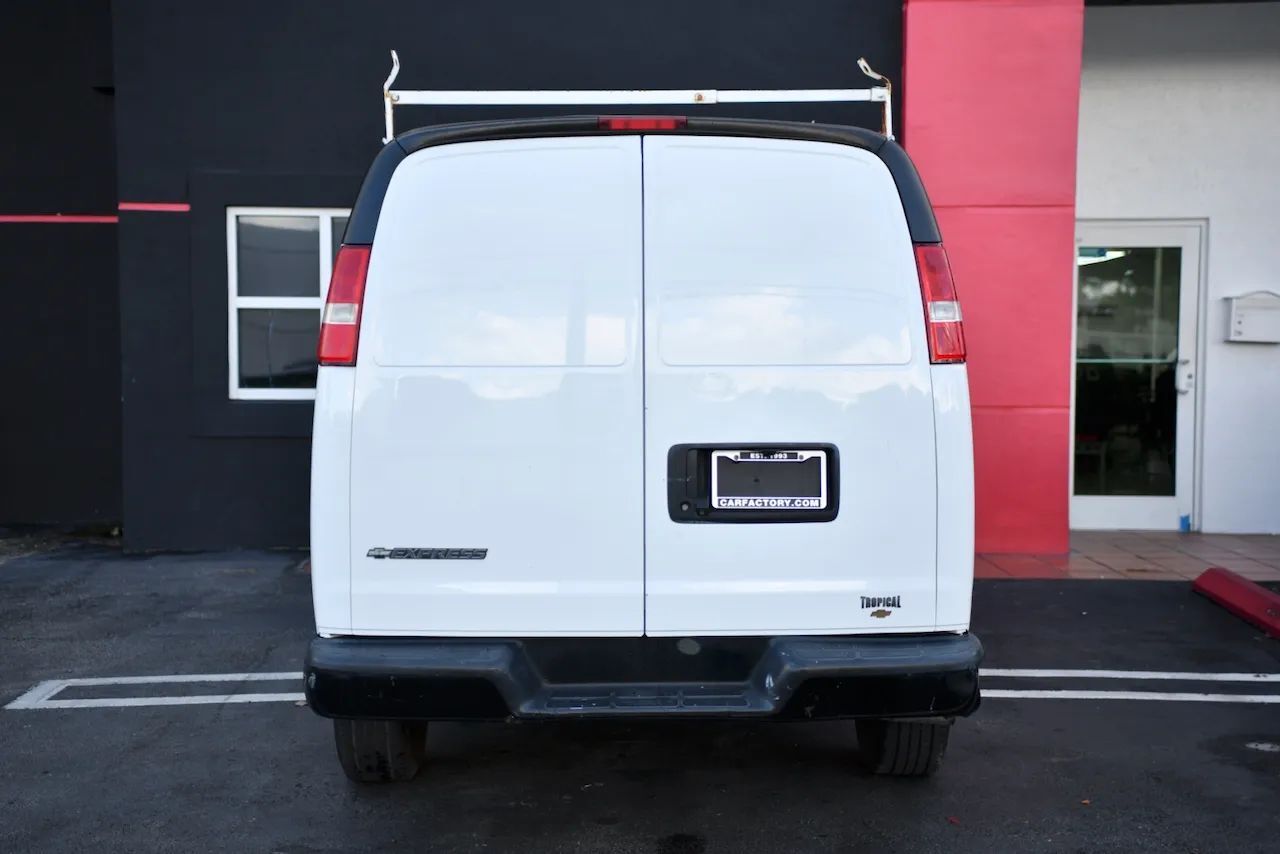 2020 Chevrolet Express 2500 Cargo Regular Van 3D Doral FL
