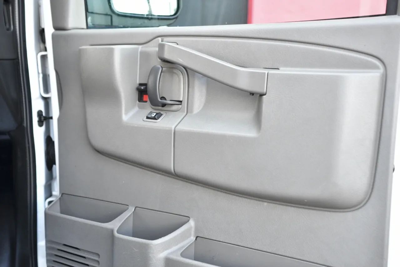 2020 Chevrolet Express 2500 Cargo Regular Van 3D Doral FL