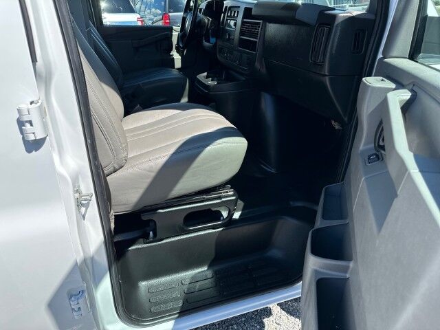 2020 Chevrolet Express 2500 Cargo Van w/ Bin Package 6.0L Ashland VA