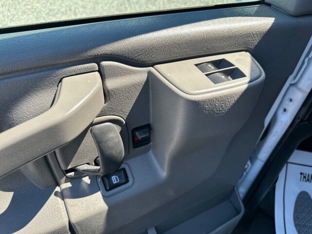 2020 Chevrolet Express 2500 Cargo Van w/ Bin Package 6.0L Ashland VA