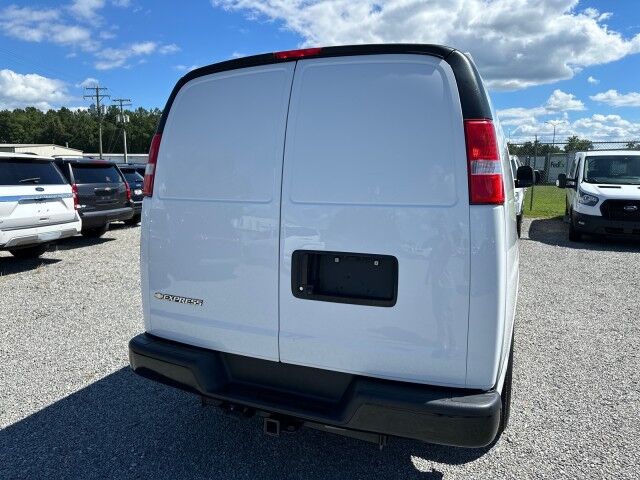 2020 Chevrolet Express 2500 Cargo Van w/ Bin Package 6.0L Ashland VA