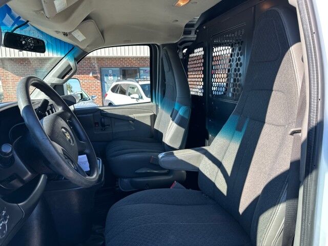 2020 Chevrolet Express 2500 Cargo Van w/ Ladder Rack & Bin Package Ashland VA