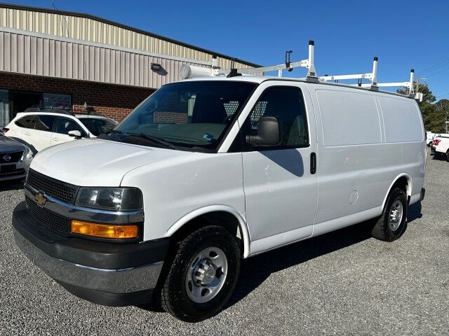 2020 Chevrolet Express 2500 Cargo Van w/ Ladder Rack & Bin Package