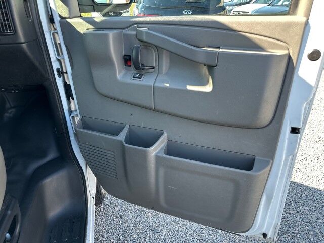 2020 Chevrolet Express 3500 Cargo Van w/ Bin Package Ashland VA