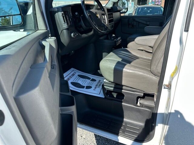 2020 Chevrolet Express 3500 Cargo Van w/ Bin Package Ashland VA