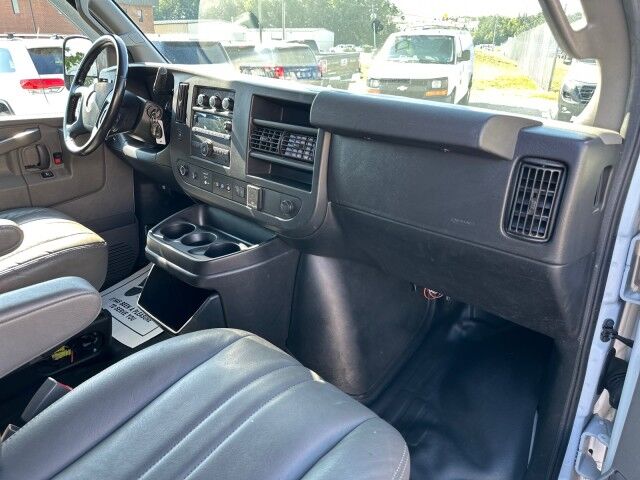 2020 Chevrolet Express 3500 Cargo Van w/ Bin Package Ashland VA