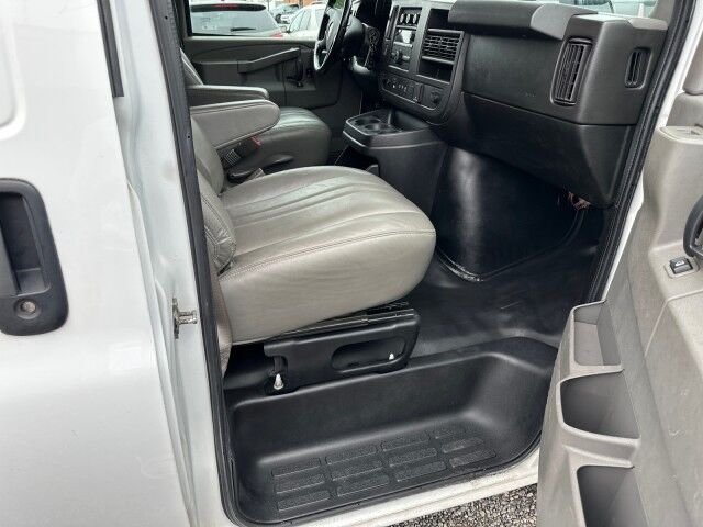 2020 Chevrolet Express 3500 Cargo Van w/ Ladder Rack & Bin Package Ashland VA