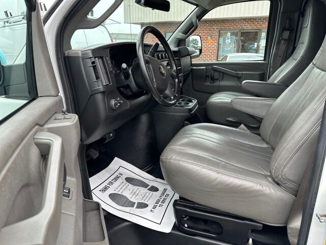 2020 Chevrolet Express 3500 Cargo Van w/ Ladder Rack & Bin Package Ashland VA