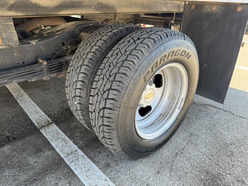 2020 Chevrolet Express 3500 DRW 16' Box Truck Collinsville OK