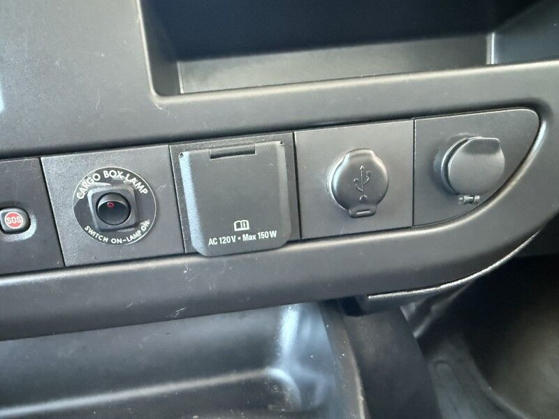 2020 Chevrolet Express 3500 DRW 16' Box Truck Collinsville OK