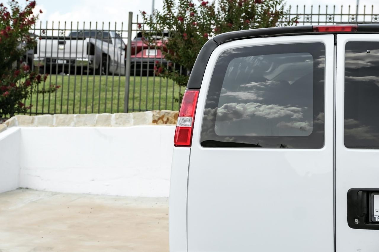 2020 Chevrolet Express 3500 EXTENDED CARGO VAN AUTOMATIC REAR CAMERA CRUISE CONTROL Carrollton TX