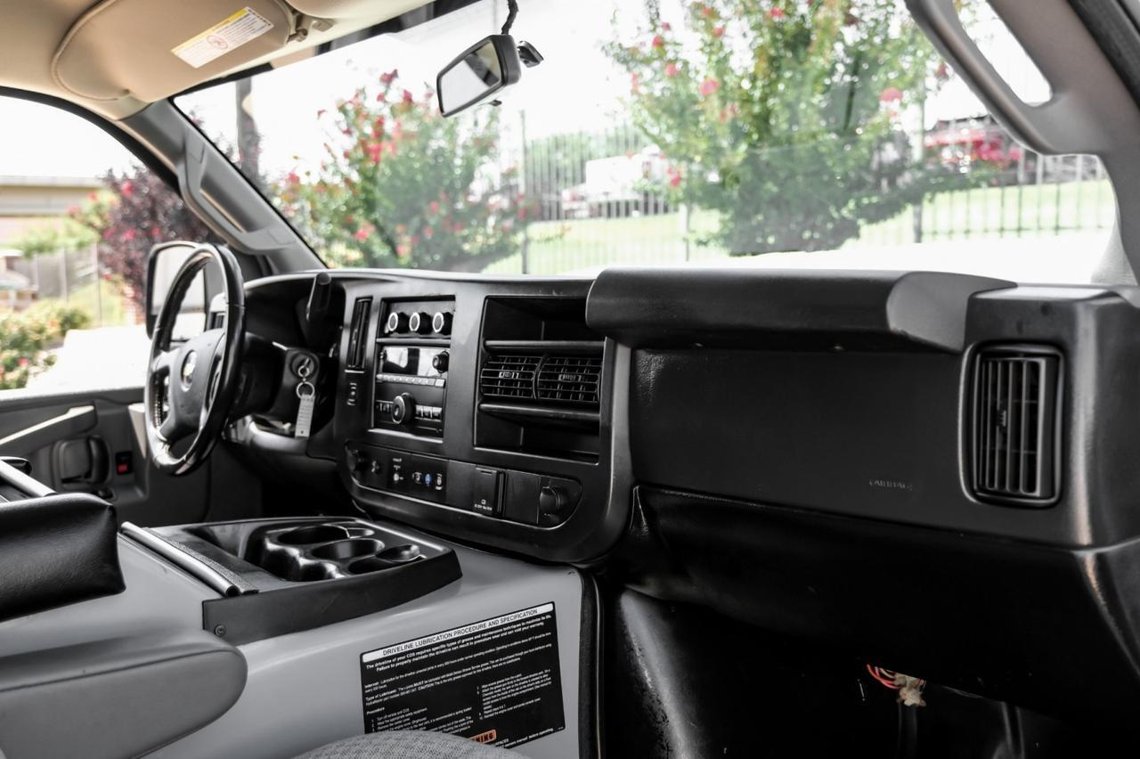 2020 Chevrolet Express 3500 EXTENDED CARGO VAN AUTOMATIC REAR CAMERA CRUISE CONTROL Carrollton TX