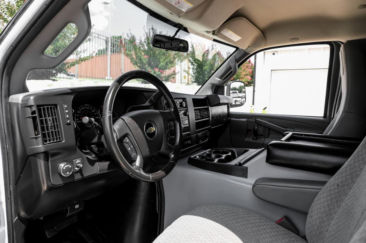 2020 Chevrolet Express 3500 EXTENDED CARGO VAN AUTOMATIC REAR CAMERA CRUISE CONTROL Carrollton TX