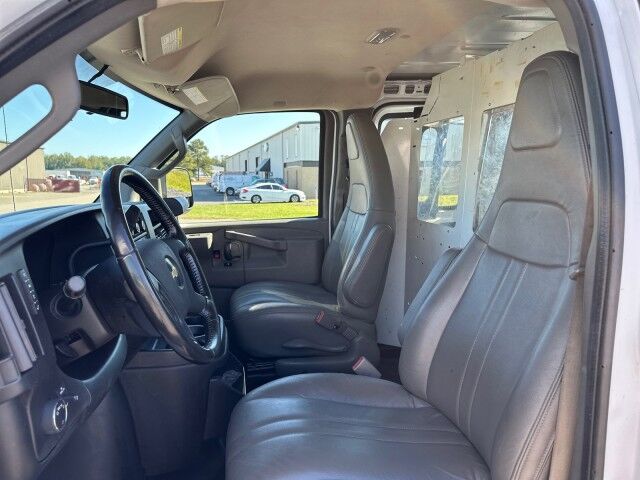 2020 Chevrolet Express 3500 Extended Cargo w/ Bin Package - 6.0L Ashland VA