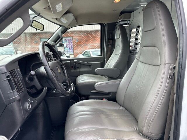 2020 Chevrolet Express 3500 Extended Cargo w/ Ladder Rack & Bin Pkg - 6.0L V8 Ashland VA