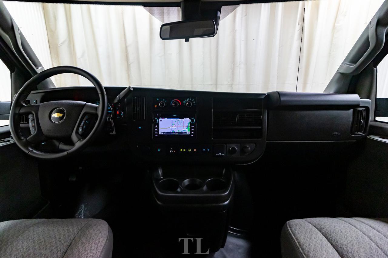 2020 Chevrolet Express 3500 LT 12 Passenger Nav BCam Red Deer AB