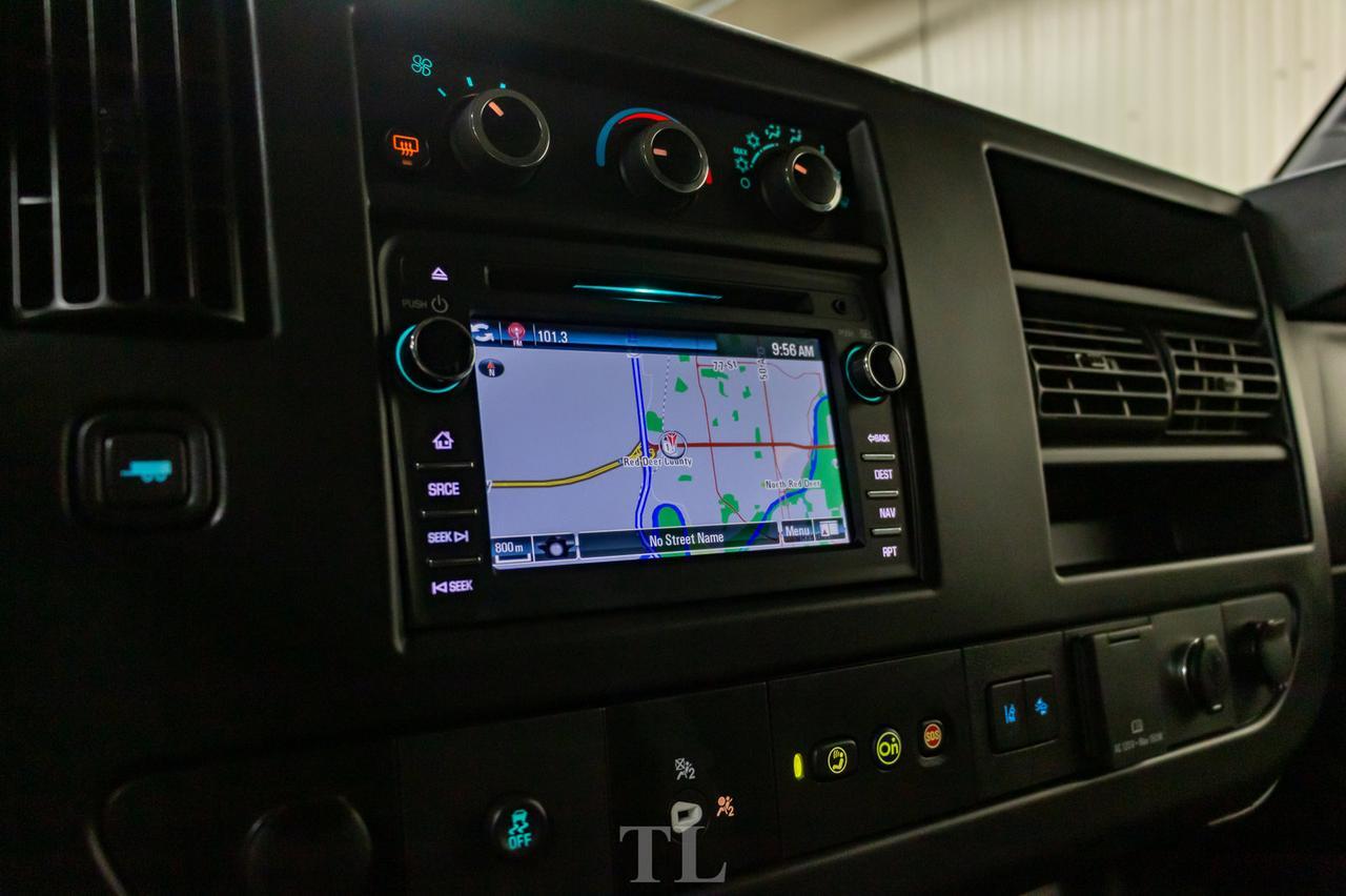 2020 Chevrolet Express 3500 LT 12 Passenger Nav BCam Red Deer AB