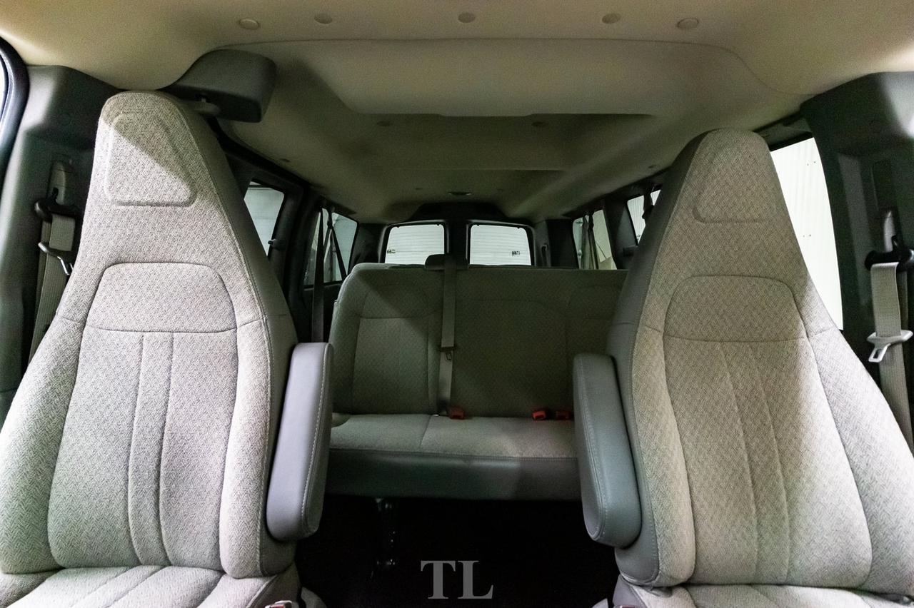 2020 Chevrolet Express 3500 LT 12 Passenger Nav BCam Red Deer AB