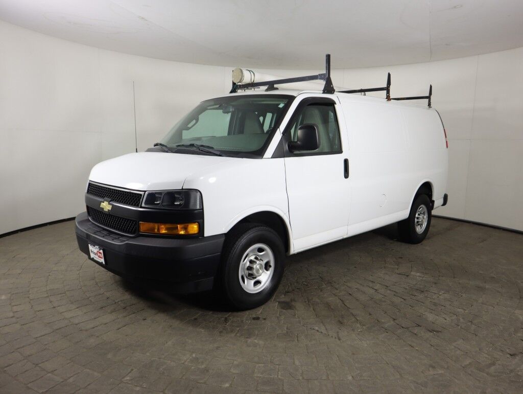 2020 Chevrolet Express Cargo 2500 6.0L V-8