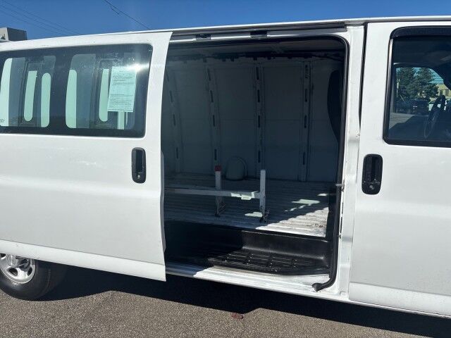 2020 Chevrolet Express Cargo Van Cleveland OH