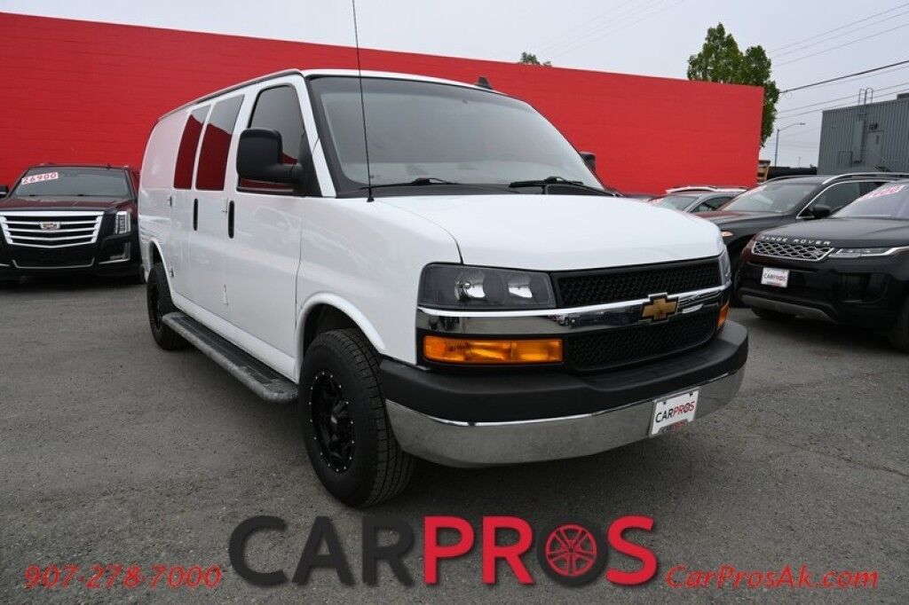 2020 Chevrolet Express Cargo Van 6.0L V8 - Driver Convenience PKG - Cruise Control - Bluetooth - Rear Camera Mirror - Reverse Camera -