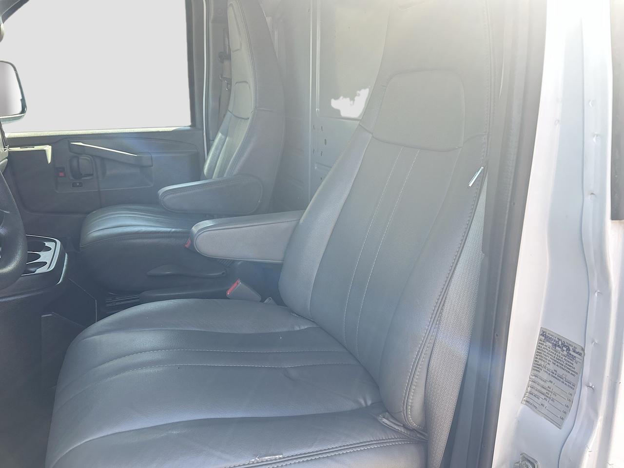 2020 Chevrolet Express Cargo Van RWD 2500 Venice FL