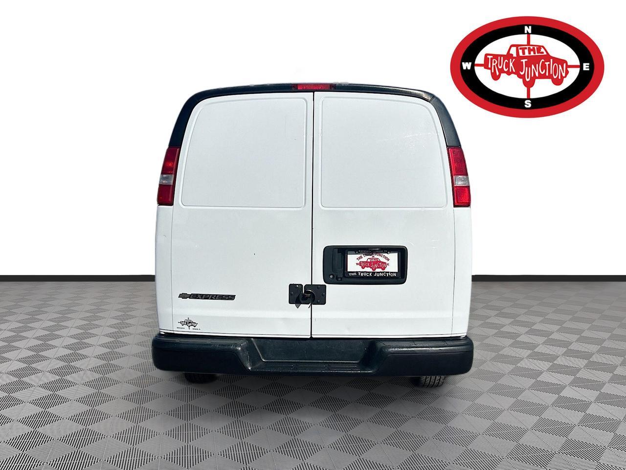2020 Chevrolet Express Cargo Van RWD 2500 Venice FL