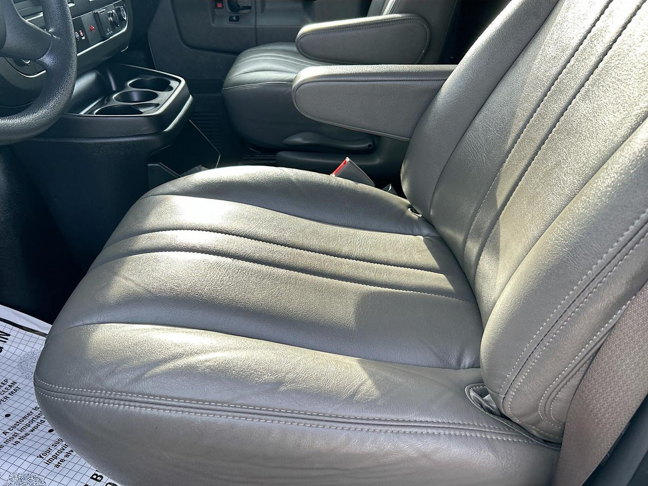 2020 Chevrolet Express Cargo Van RWD 2500 Venice FL