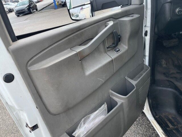 2020 Chevrolet Express Commercial Cutaway Cleveland OH