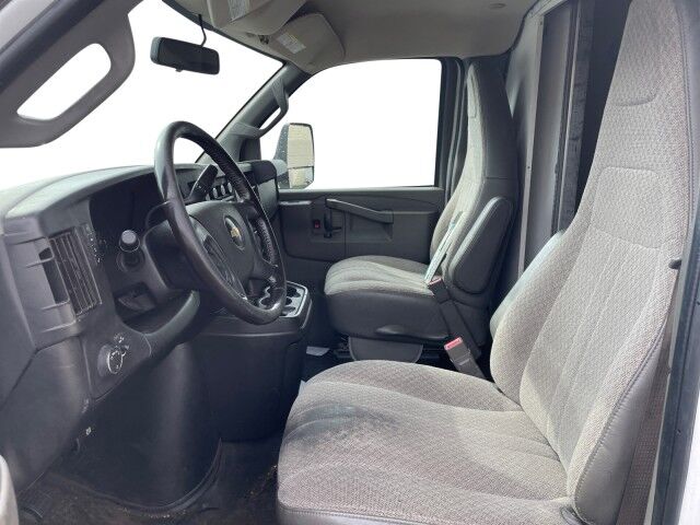 2020 Chevrolet Express Commercial Cutaway Cleveland OH